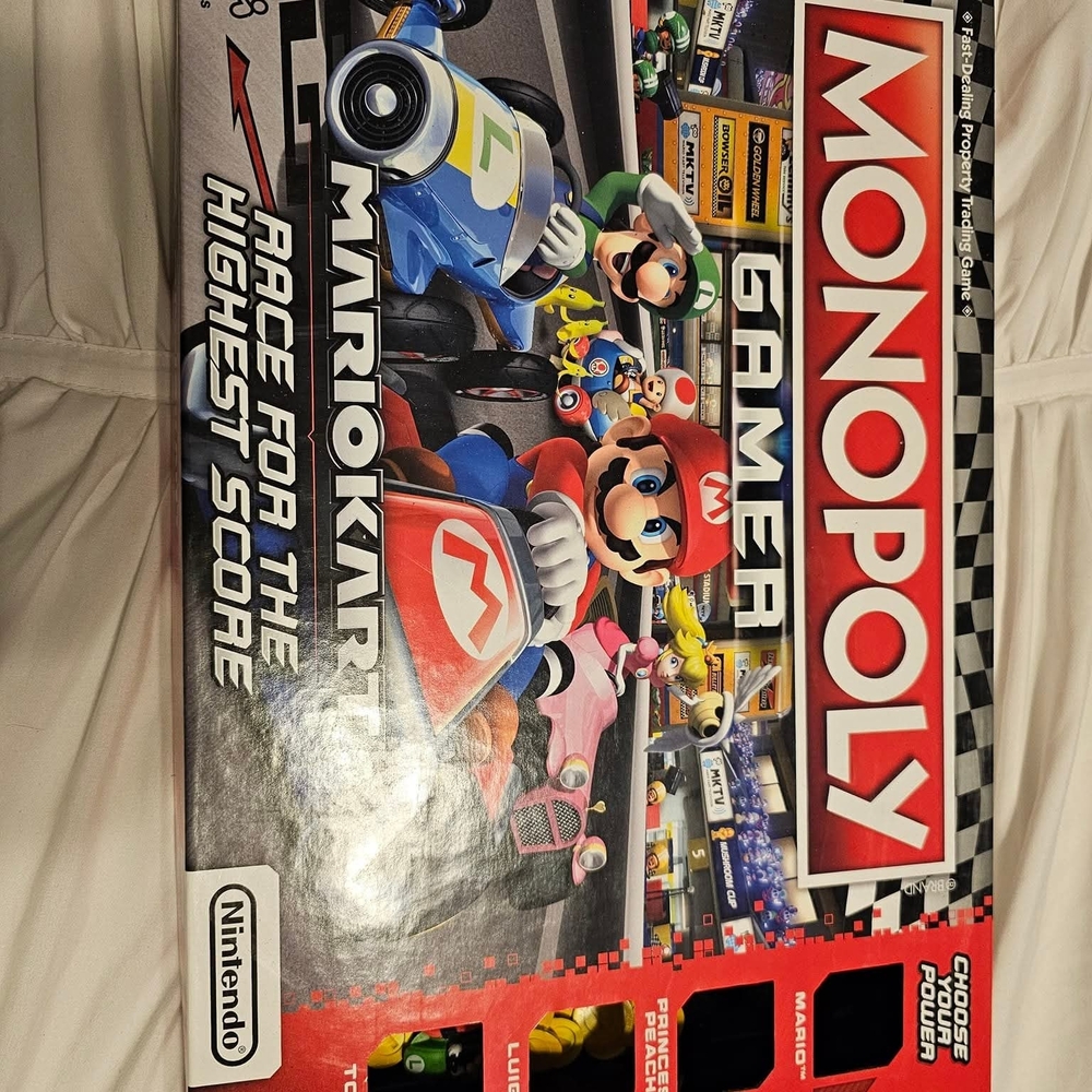 Nintendo Monopoly Gamer Mario Kart Edition - Red and Blue